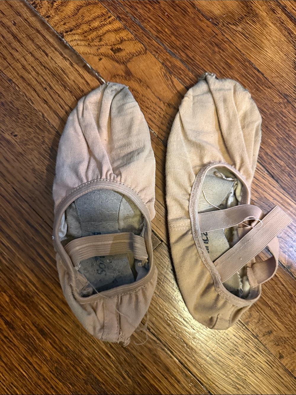 Used flat ballet shoes
